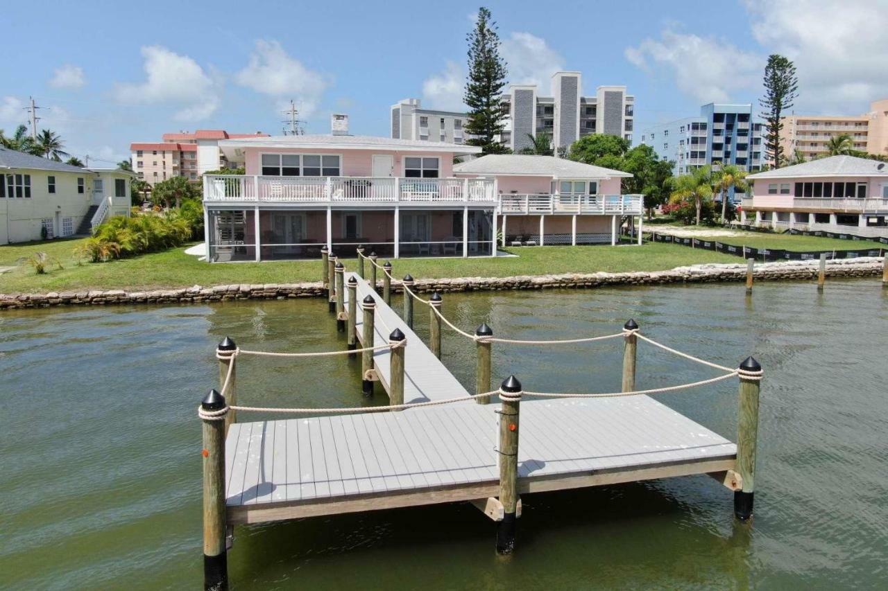 Estero Island Apartment With Boat Dock Fort Myers Beach Eksteriør billede
